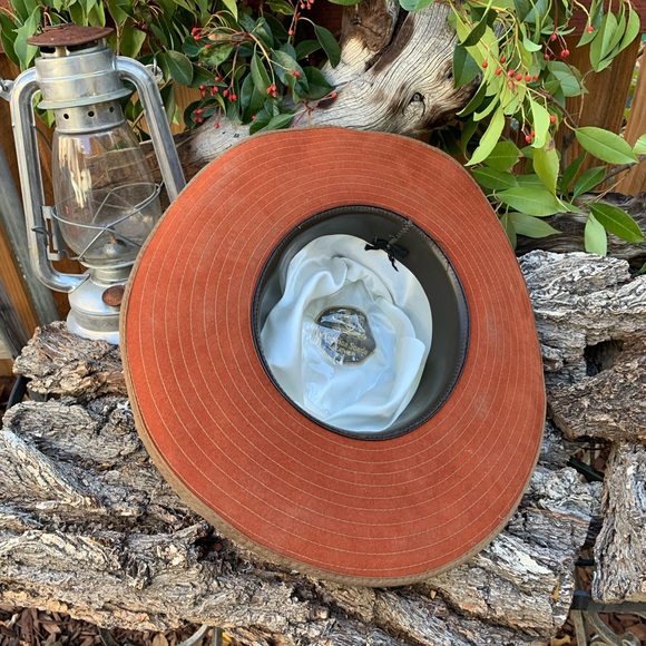 Genuine Suede Leather Hat - Picture 3 of 5